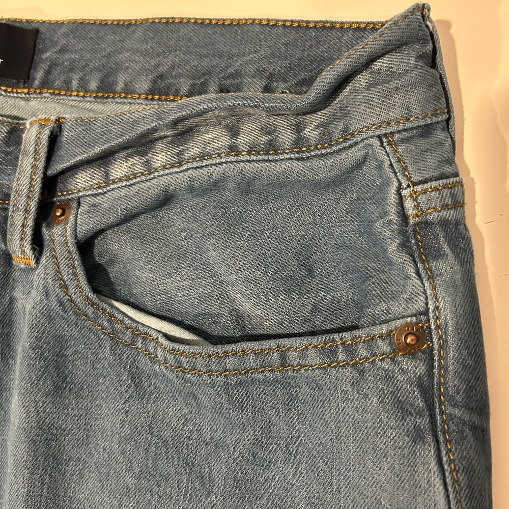 Gap 32x34 Straight Jeans - Picture 15 of 15